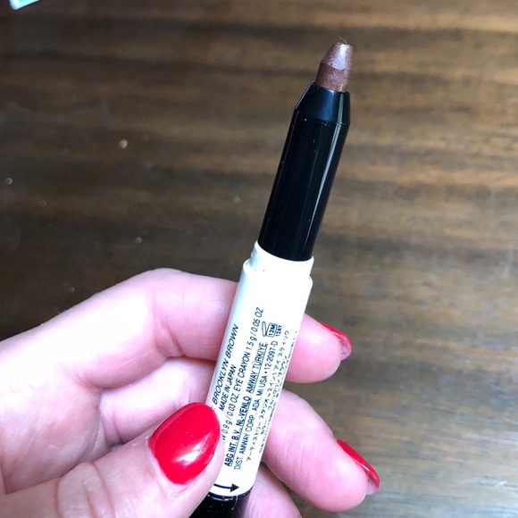 Artistry Studio 2 in 1 Eye Stick - Picture 3 of 4